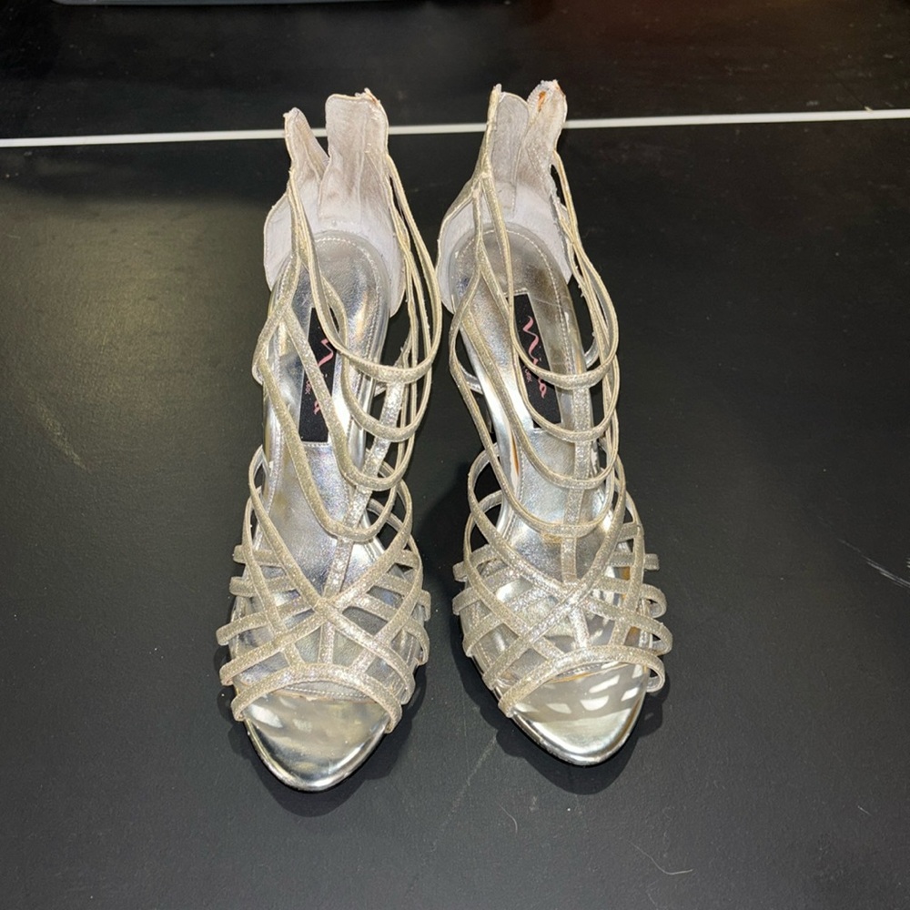 Women’s high heels